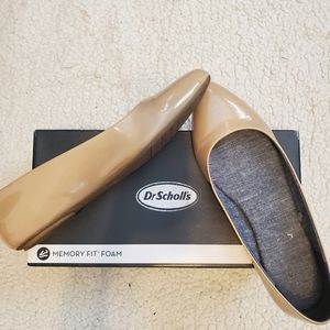 Dr. Scholl's Memory Foam Flats in Tan